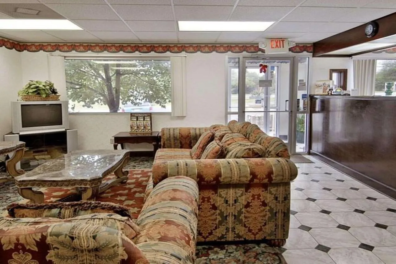 Rodeway Inn Concord 2*,  United States