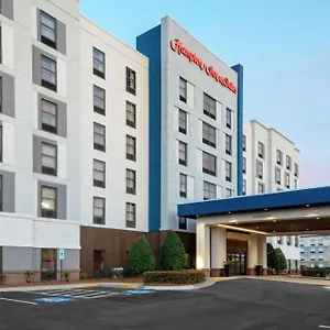 Отель Hampton & Concord-charlotte, Конкорд